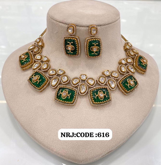 Brass High Gold Kundan Bridal Jewellery Hasadi Set Wholesale Shop In Surat
